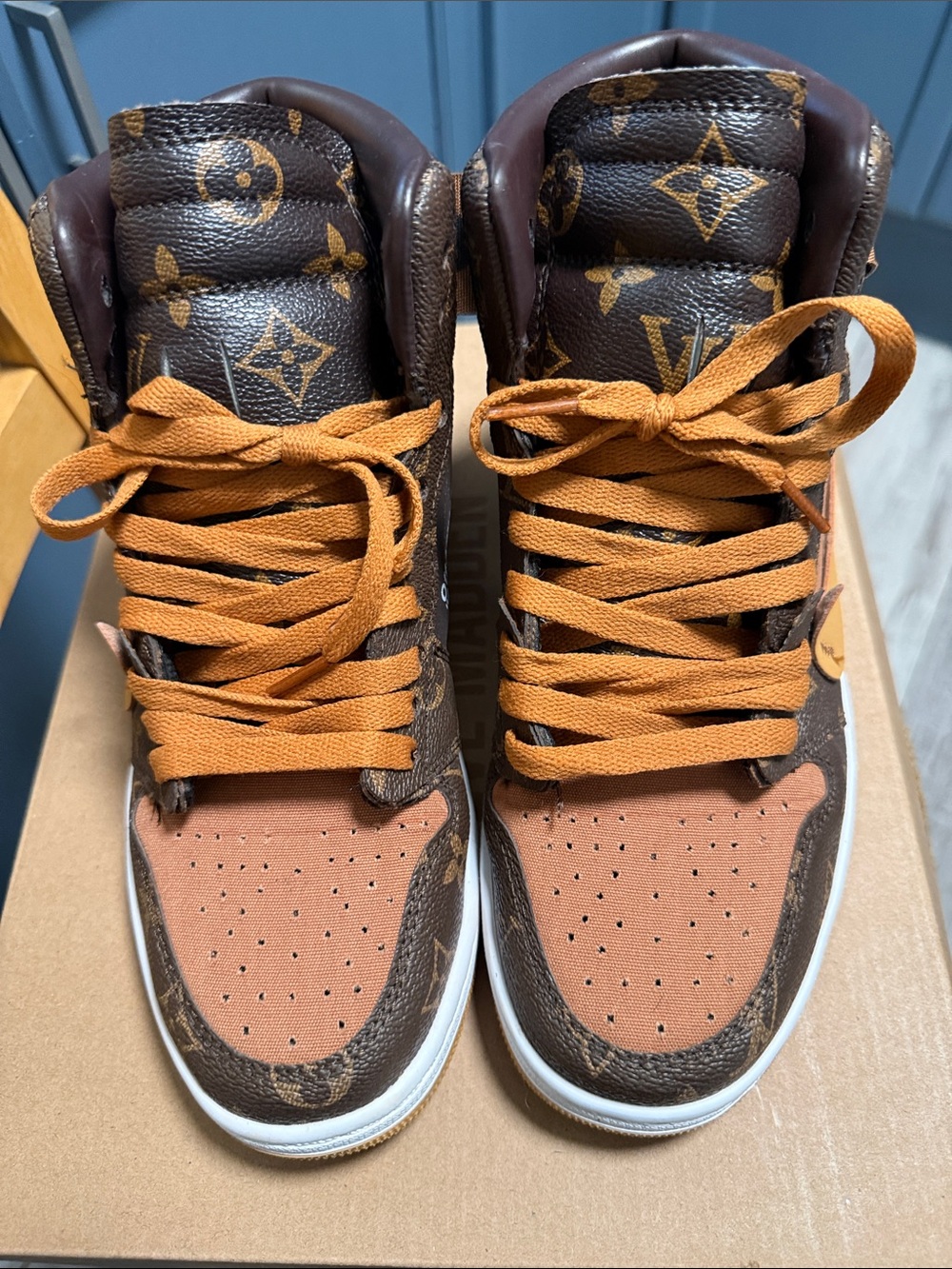 Womens 8.5 High-Top Fashion Sneakers in Brown and Tan Off Brand